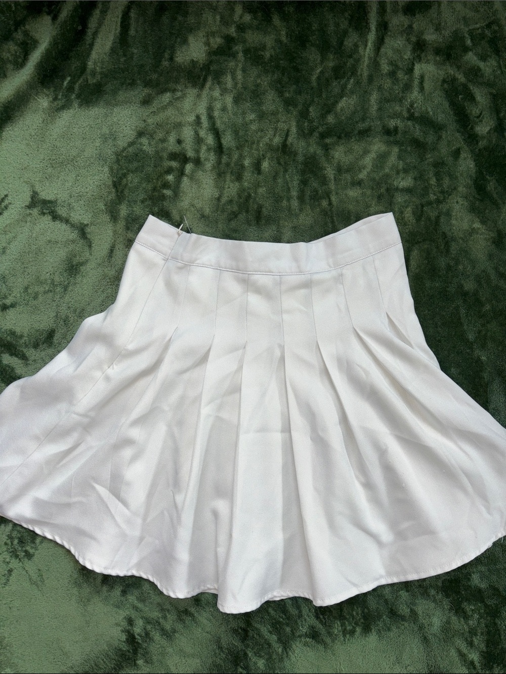 White Circle Pleated Skater Skirt